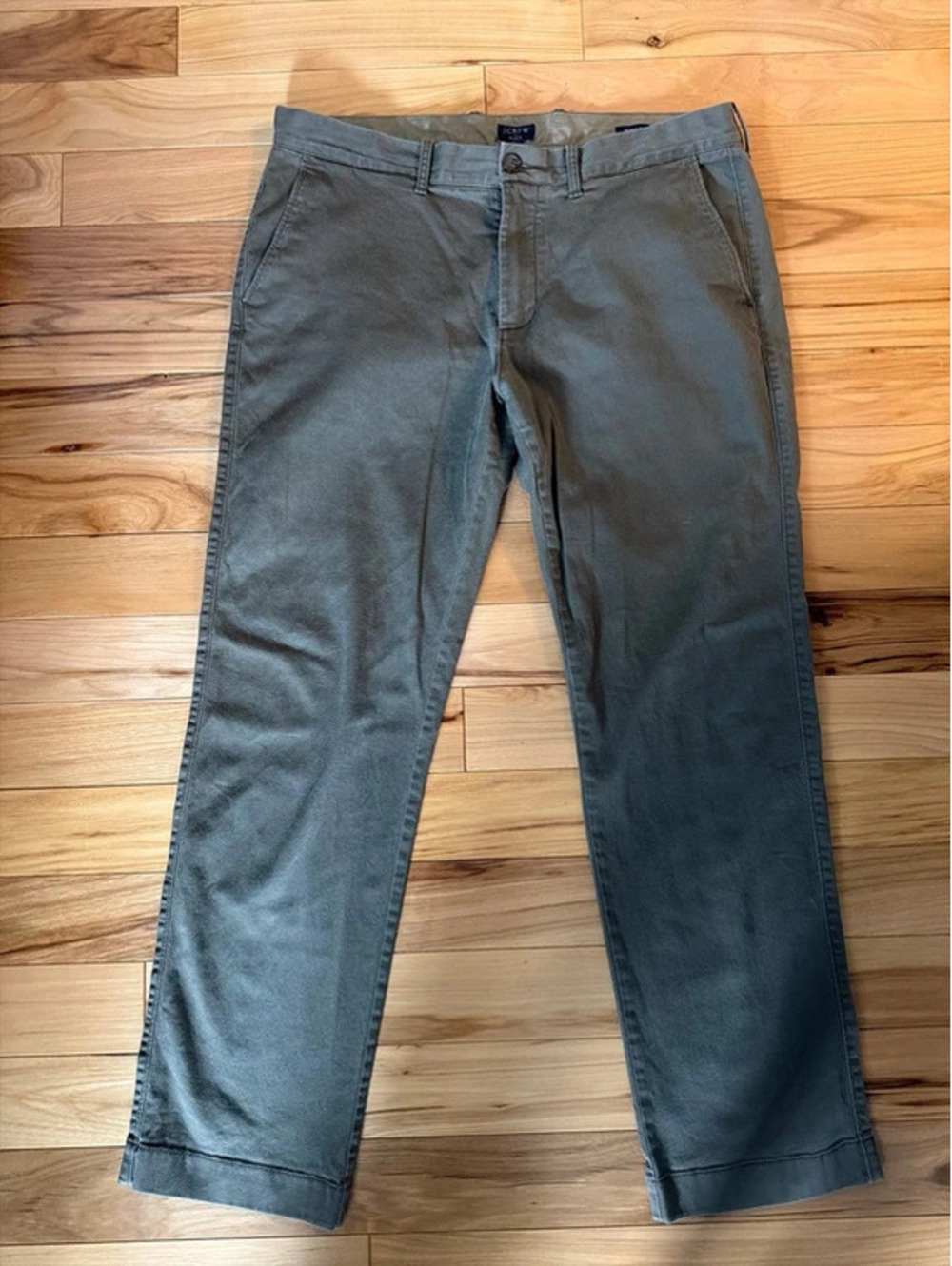 Men’s J. Crew Flex Straight 34 x 30 Pants!